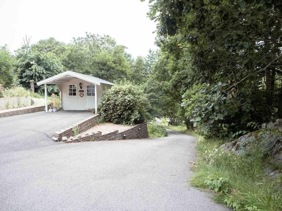 A Lovely Bright Apartment With It'S Own Entrance Kungsbacka Dış mekan fotoğraf